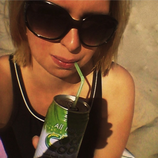 Trudno o lepszy napój na plażę